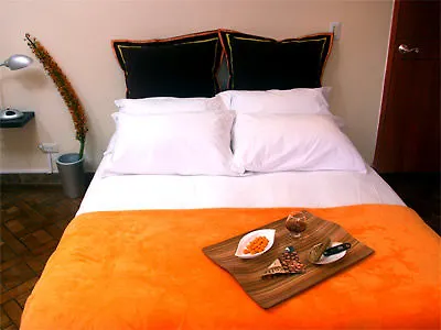 6 Suites Hotel Bogota