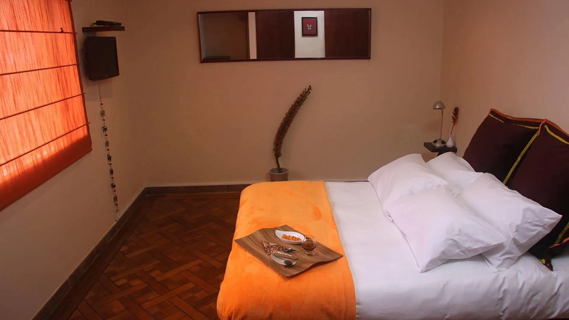 6 Suites Hotel Bogotá 4*,  Colombia